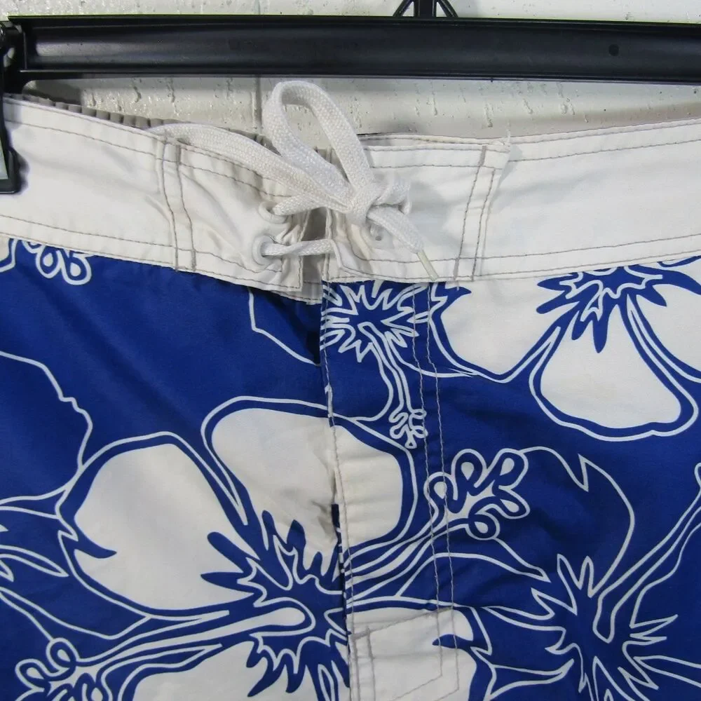 GIII Sports Cooperstown Collection Milwaukee Brewers Men's M Board Swim Shorts